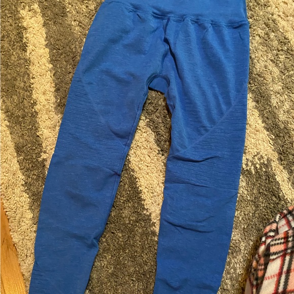 Alphalete Leggings (M) - Picture 3 of 6